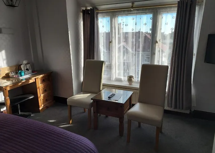 Maluth Lodge